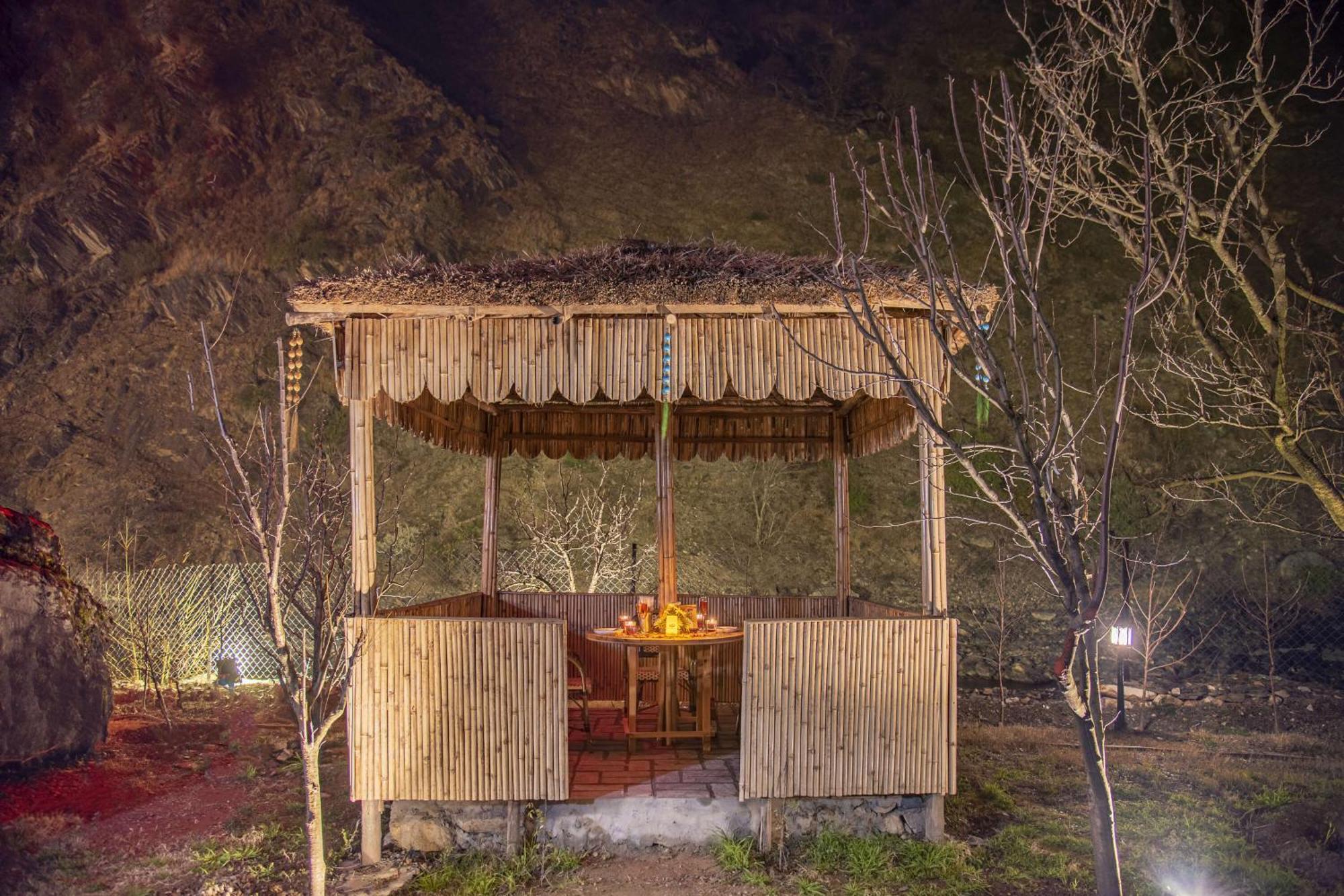 Echor Palm Bliss Riverside Resort & Spa Kasol Exterior foto